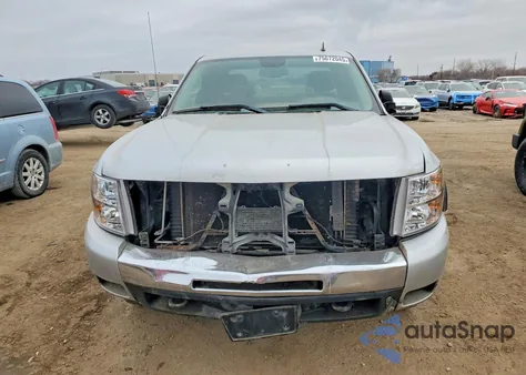 2011 Chevrolet Silverado K1500 Lt z USA, uszkodzony, nr VIN 1GCRKSE34BZ214424